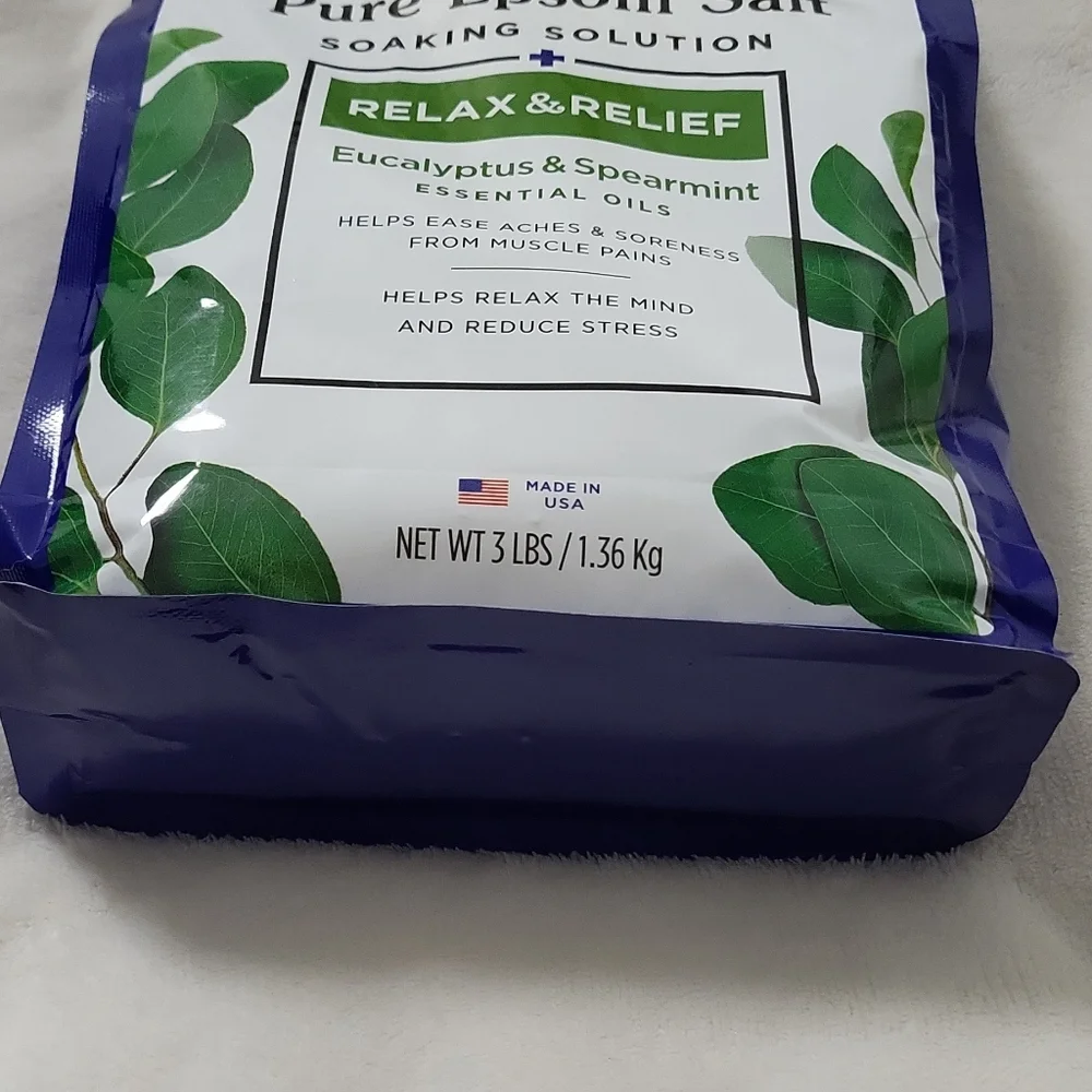 Eucalyptus Spearmint Epsom Salt Soak - Picture 7 of 10